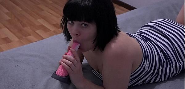 trendsLesbians love rimming, cunnilingus, licking anal and hairy pussy, dildo in a wet vagina! This hot oral sex brought the girlfriend to orgasm with abundant white discharge.